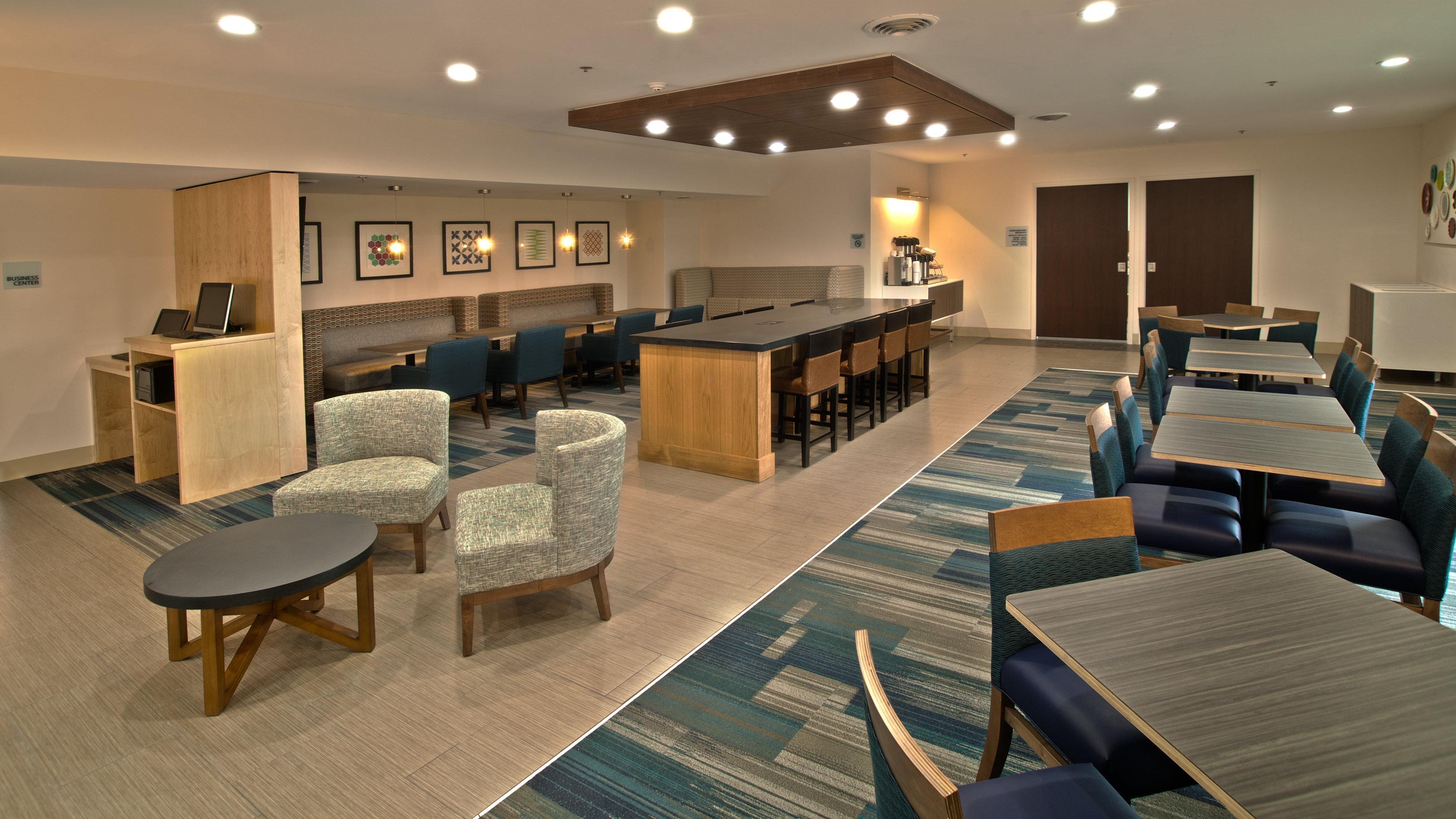 Express & Evansville North By Ihg 3* Warrenton