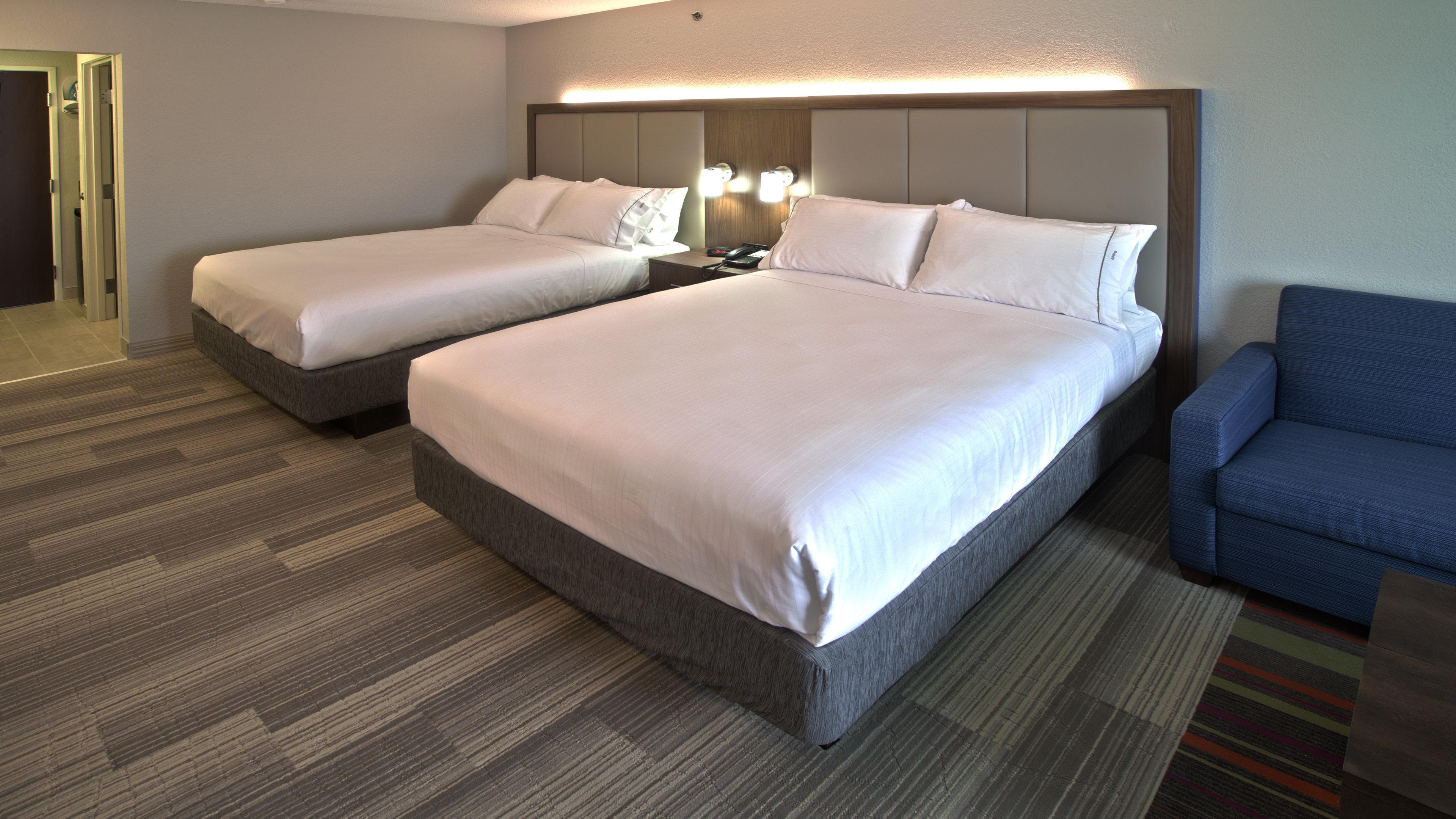 Express & Evansville North By Ihg Warrenton