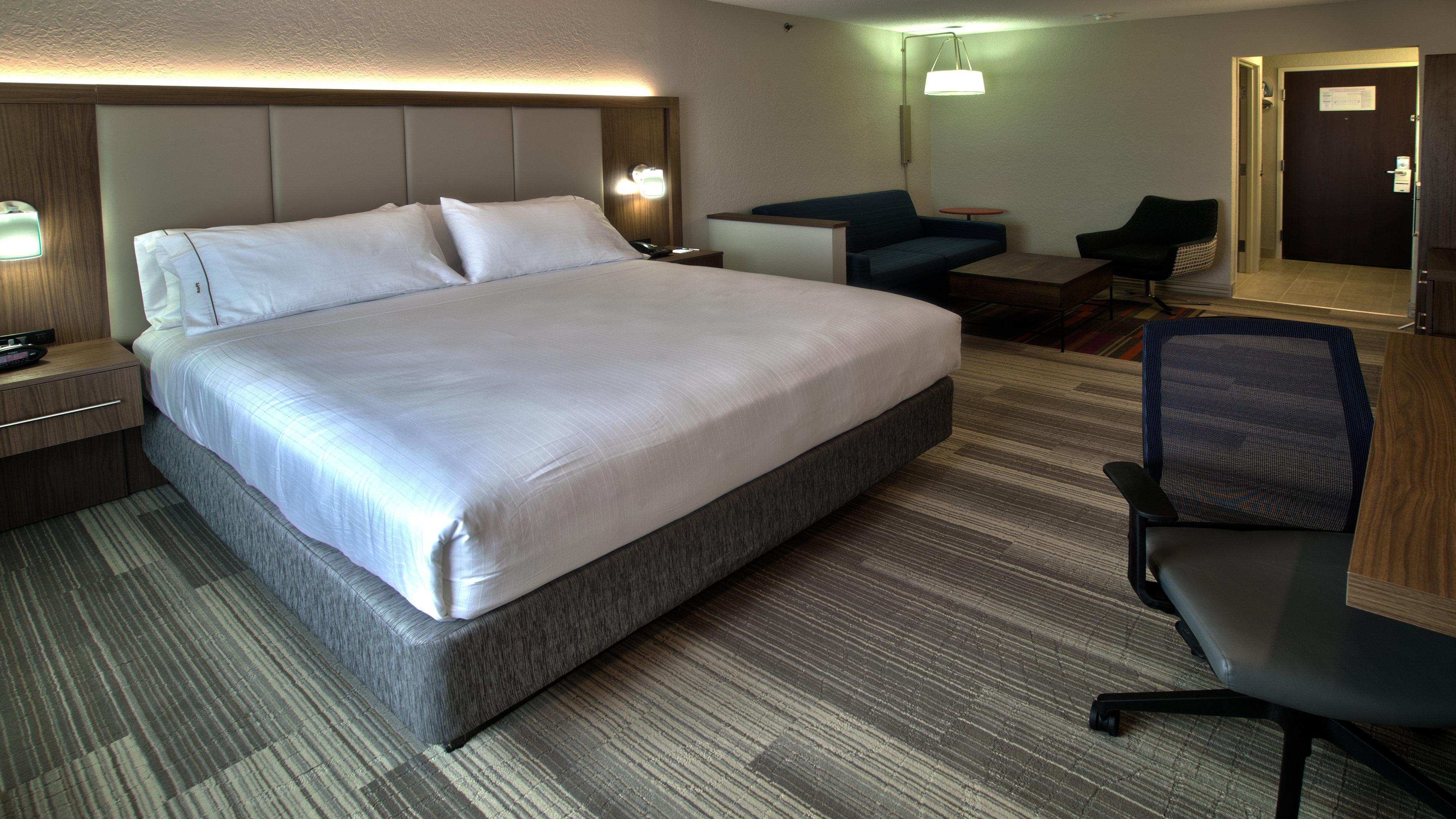 Express & Evansville North By Ihg Hotel 3*