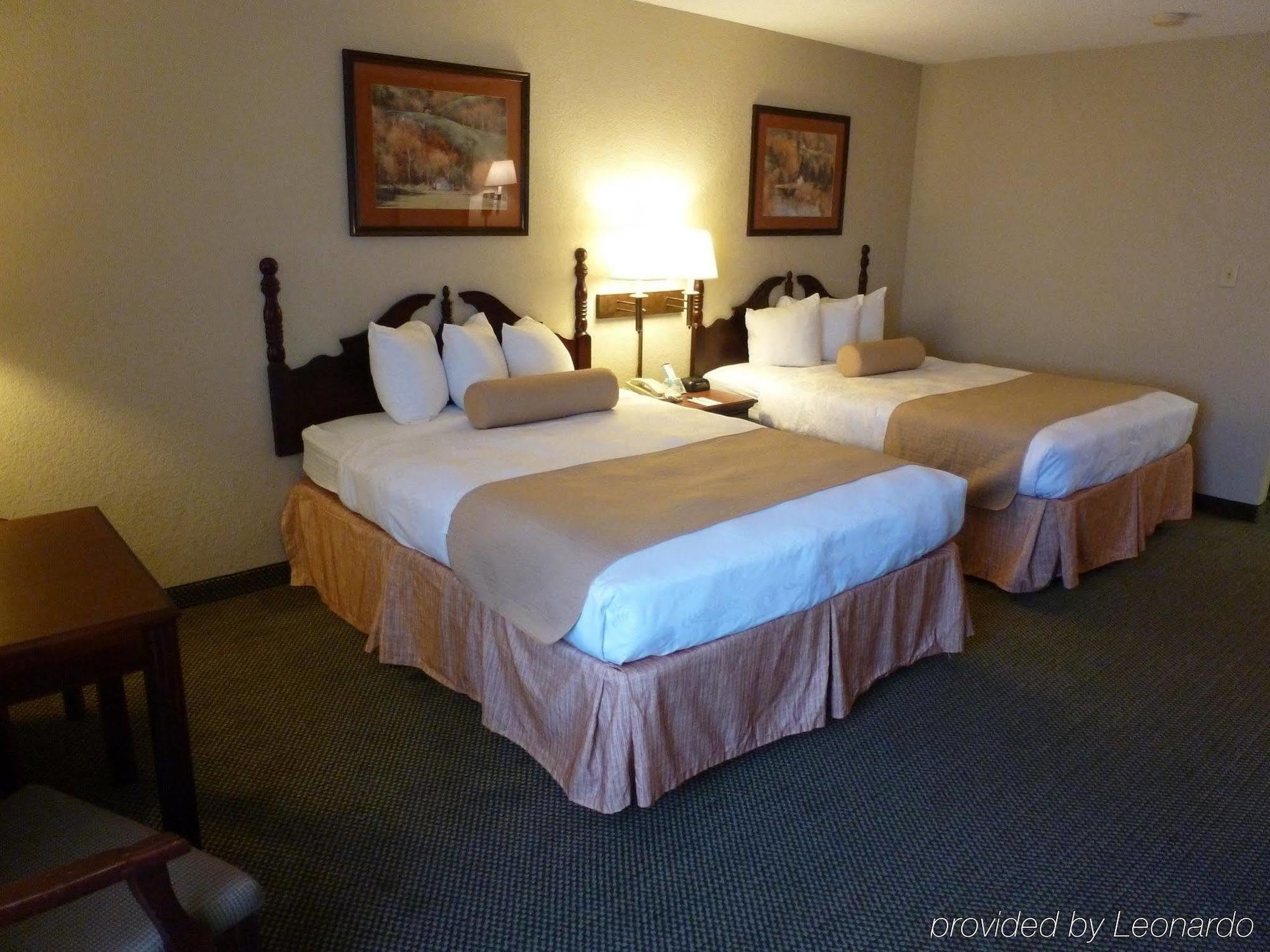 Express & Evansville North By Ihg Hotel